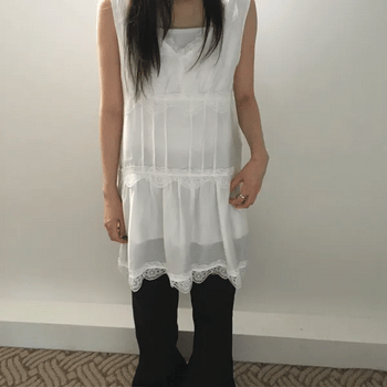 Jamie Lace Dress (1 color)