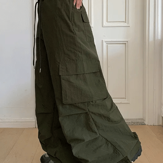 Hutin Nylon Cargo Wide Pants