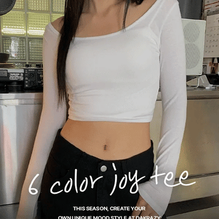 Joy Daily Round Cropped Spandex Long Sleeve Tee