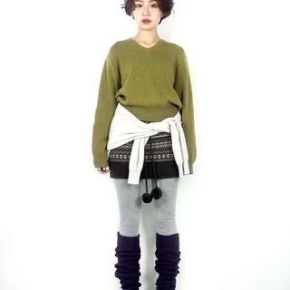 More V-neck knit