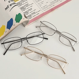 Tomoe Geek Chic Square Glasses