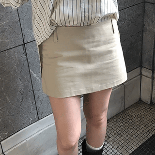 Low Skirt Shorts