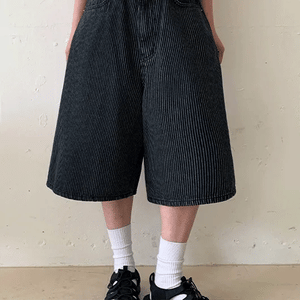 W / Jeans