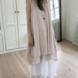Adieu Wing Sleeveless Dress (2 colors)