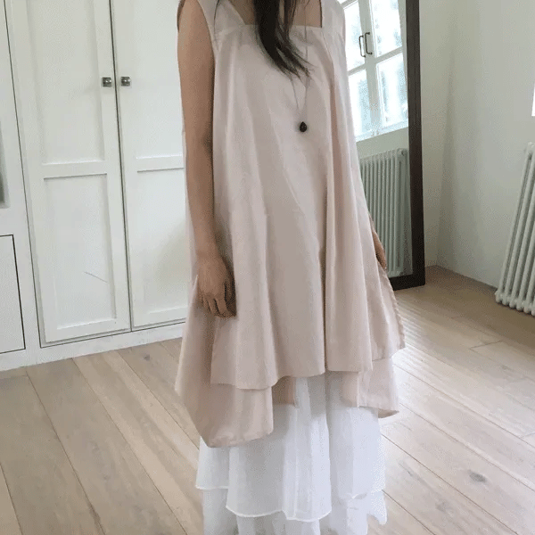 Adieu Wing Sleeveless Dress (2 colors)