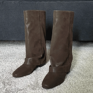 Suede Fold Boots