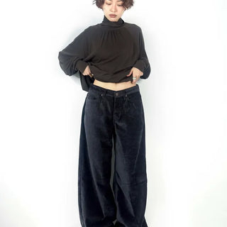 V-cut velvet pants