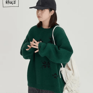 Kurit Boxy Round Snowflake Knit