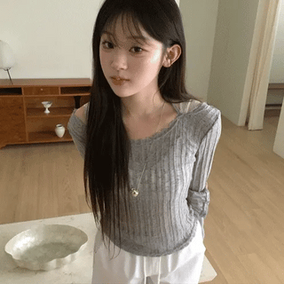 Hikari Summer Halter Strap Knit