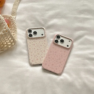 Tiny Berry Pattern iPhone 17 Pro Hard Case