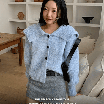 Shubi Sailor Collar Button Knit