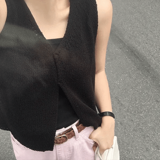 DJ Stopper Halter Sleeveless Blouse