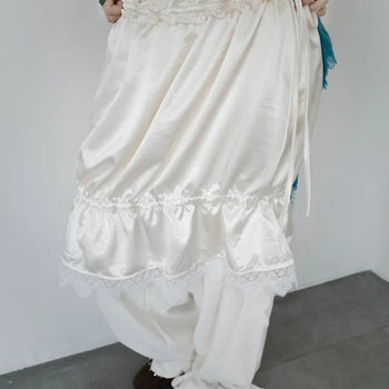 Lace ribbon midi skirt