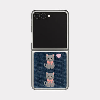 Denim Cat Galaxy Z-Flip Fold 8 MagSafe Silver Bumper Case