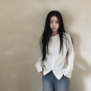 Lumi Deep V-Neck Cardigan