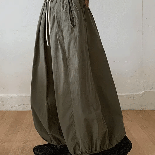 Gebolt Cotton Balloon Bermuda Pants