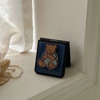 Teddy in Denim Galaxy Epoxy Zflip Fold 8 Black Bumper Phone Case