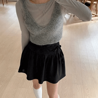 Shirred Flare Strap Corduroy Skirt / Lining with Undershorts