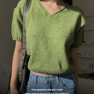 Fever V-neck Half Knit