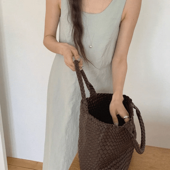 Berik Shoulder Bag