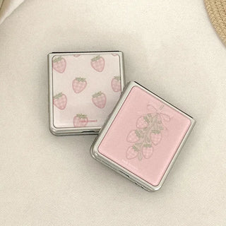 Strawberry Picnic Galaxy Z-Flip Fold 8 MagSafe Silver Bumper Case