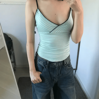 V-ring sleeveless