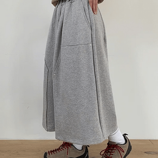 Hiccup Riveted Banding Bermuda Shorts