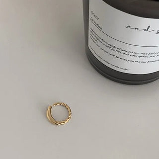 Lonamin Twist Ring