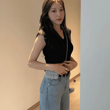 Emma V-neck Cap Sleeve Knit