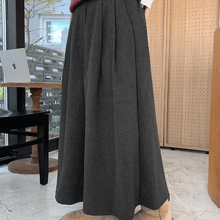 Meltyque Brushed Elastic Pintuck Flare Long Skirt