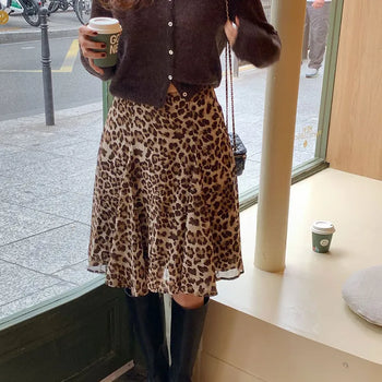 Leopard flare midi skirt