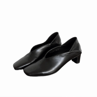 Square two-way mule pumps heels