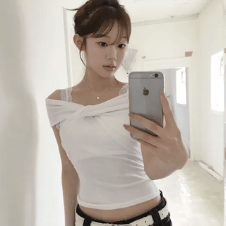 Blanc Ribbon T-shirt