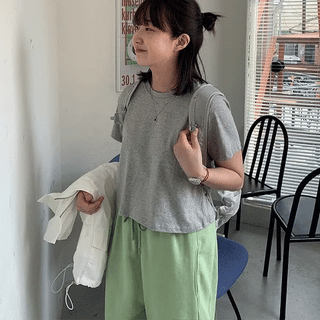 Wonji Basic Color Crop Short Sleeve T-shirt