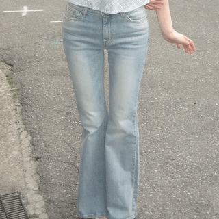 Rie Washed Low-Waist Bootcut Denim Pants