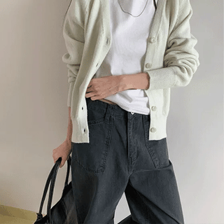 LIKEMENT Lillian Basic Round Long Sleeve Knit