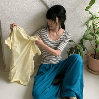 Yoka Striped U-Neck Layered 3/4 Sleeve Tee