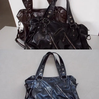 Must-have Item ✞ CHIC Shoulder Bag