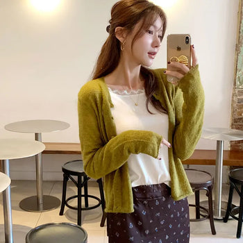 Moa Round Cardigan