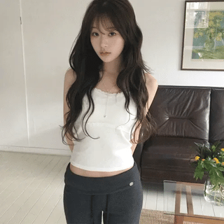 Tia Lace Sleeveless