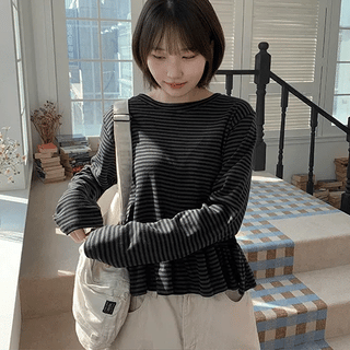 Juini Striped Frill Long Sleeve Tee
