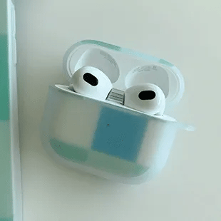 cozy patch dot glossy hard AirPods Buds Live Pro 3 case