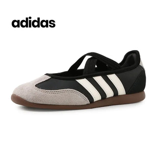 Trois Cowhide Sneakers