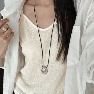 Choux Cream Summer Sleeveless Seethrough Shirt Set