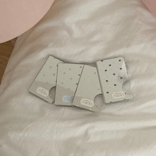 small ribbon pattern design [MagSafe Mirror Card Wallet]