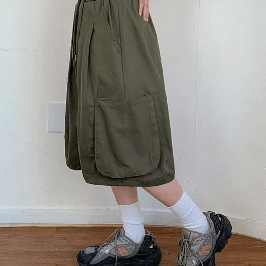 Fobelly Elastic Cargo Bermuda Shorts