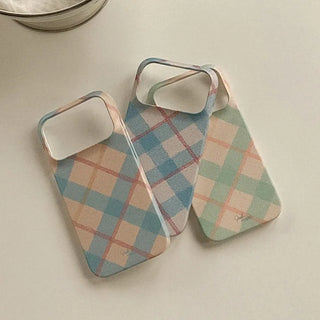 Misty Check MagSafe Hard Phone Case for iPhone 17 Pro
