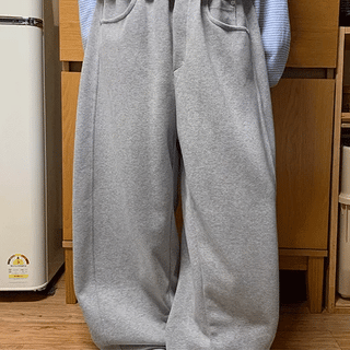 Codira Elastic Pintuck Jogger Pants