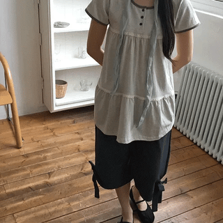 Hanami Lace U-neck Button Short Sleeve T-shirt