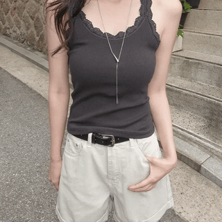Furen Lace Halter Sleeveless